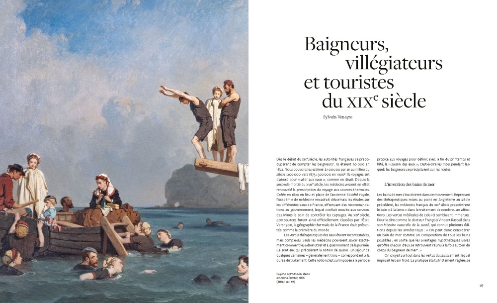 Étretat, par-delà les falaises